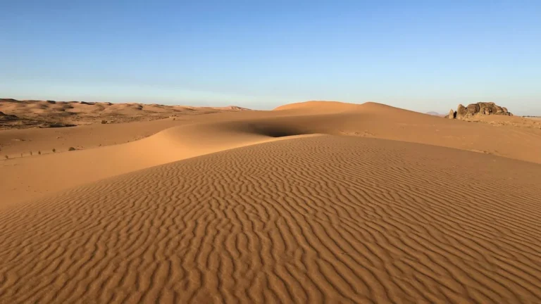 Wide sand dunes in the Hail region of Saudi Arabia